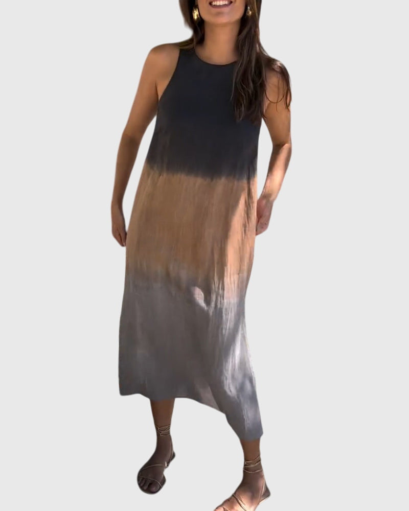 Sleeveless dress with a gradient