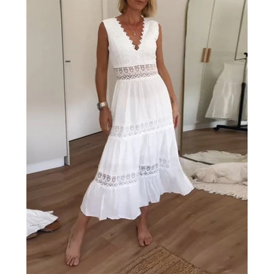 Jessica™ | Elegant Lace Dress with V-Neck