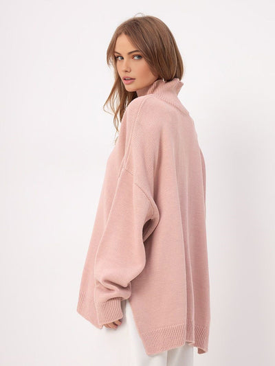 Dina - Turtleneck jumper with oversize slit