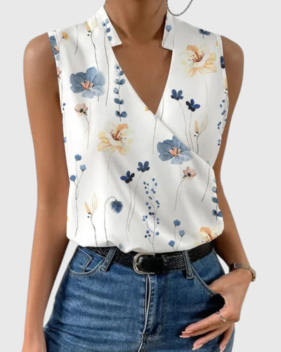 Lyla - V-Neck Top