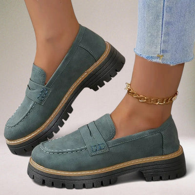 Amance™ – Mocassins en daim intemporels