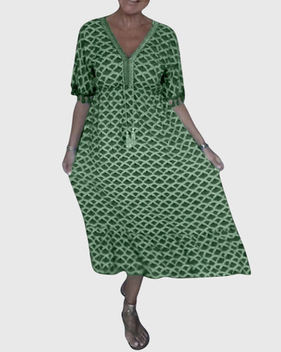 V-neck casual dress with print
