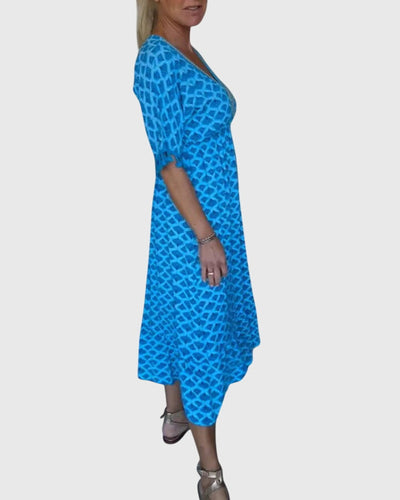 V-neck casual dress with print